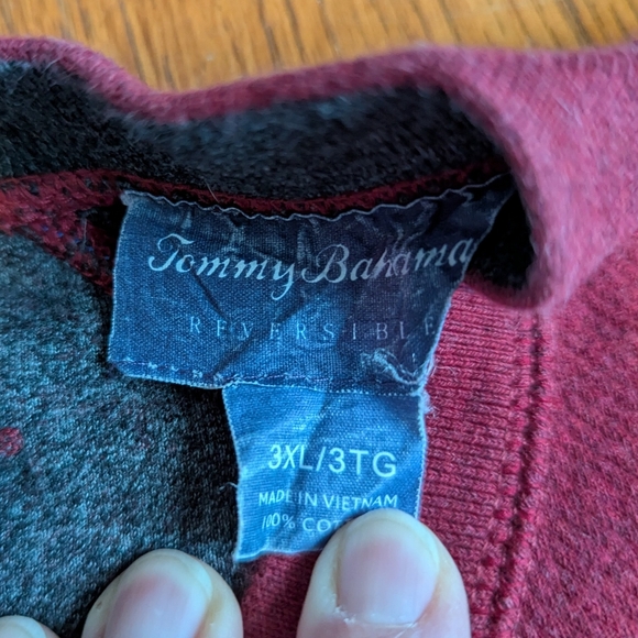 Tommy Bahama | Split Neck Pullover Sweater | Red | 3XL - Picture 3 of 4